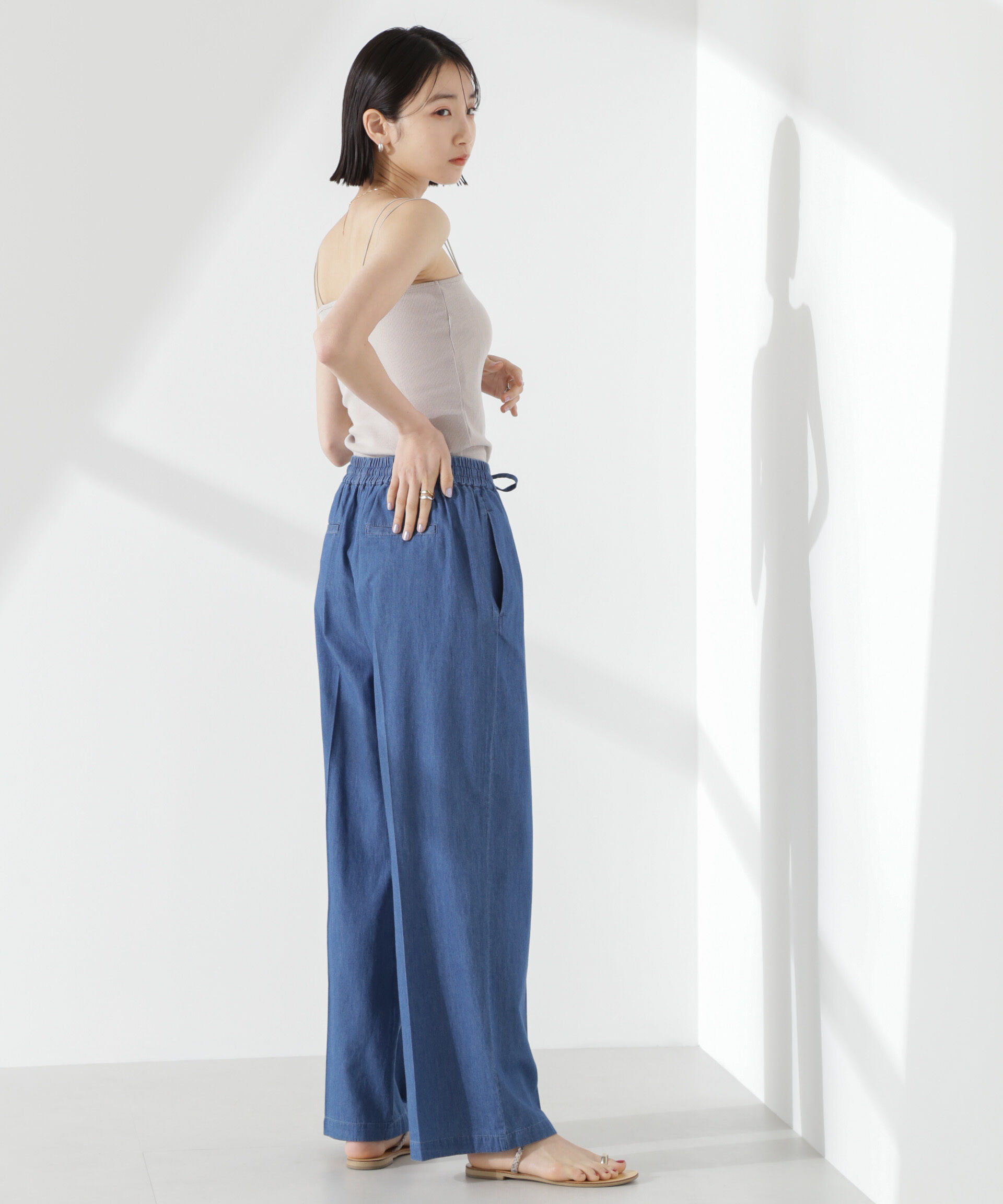 nano･universe「抗菌防臭リブカップ付きダブルストラップキャミソール」|Tシャツ・カットソー|