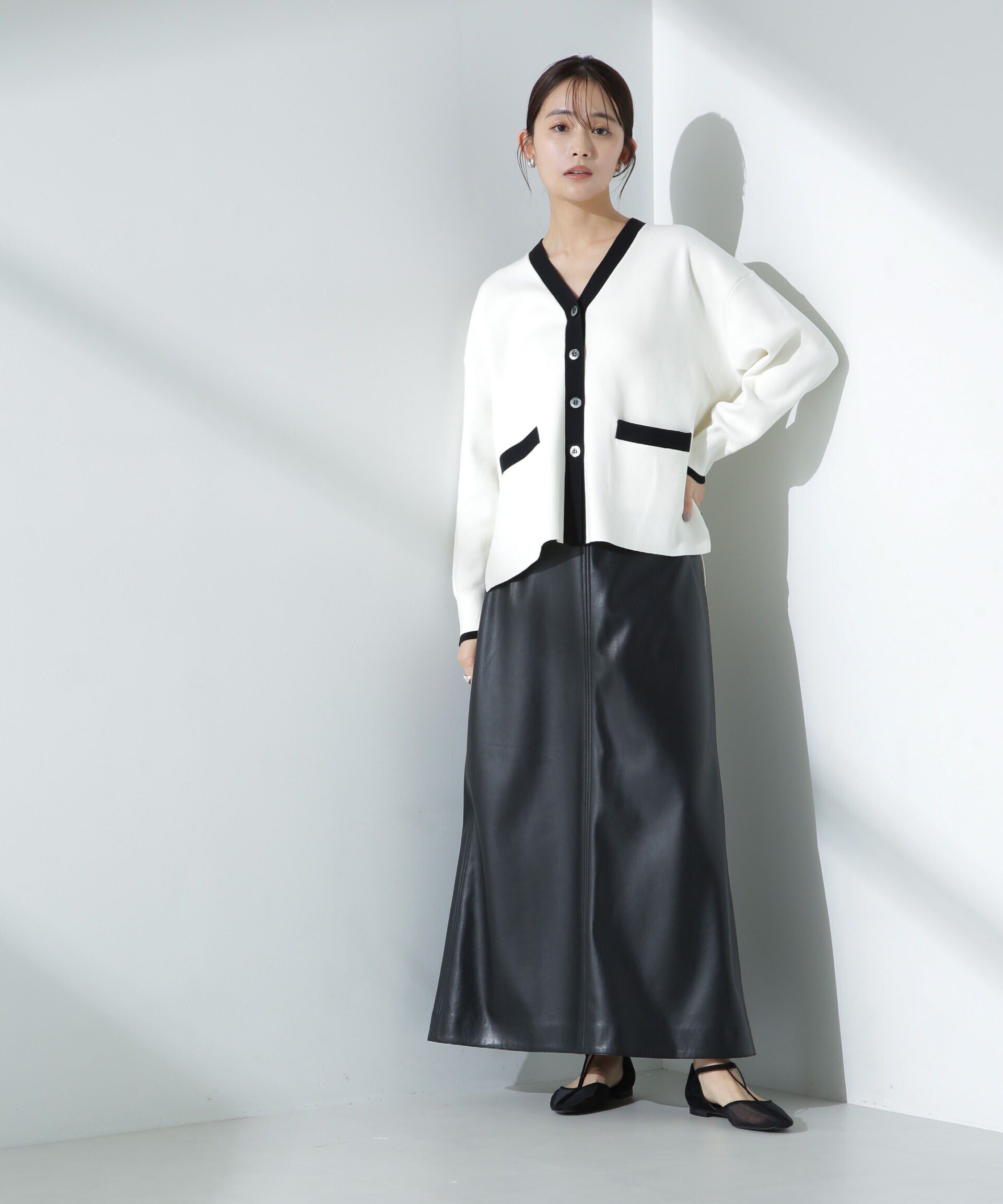 nano･universe「バイカラースムースカーディガン」|ニット・セーター|