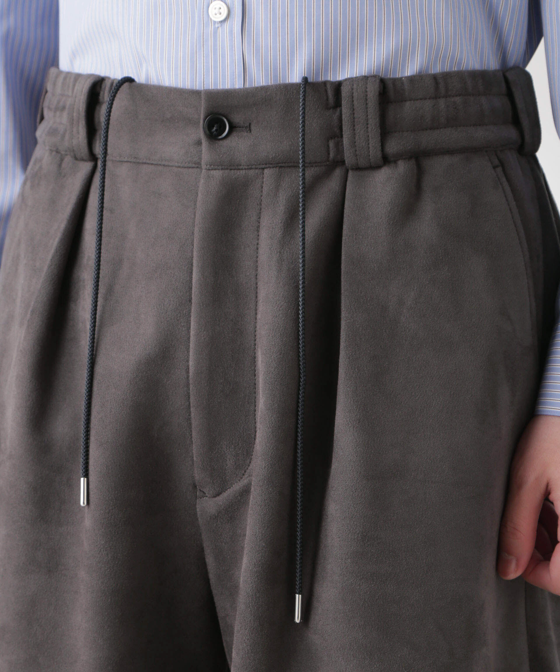 nano･universe「フェイクスエード イージーショートパンツ」|チノ|