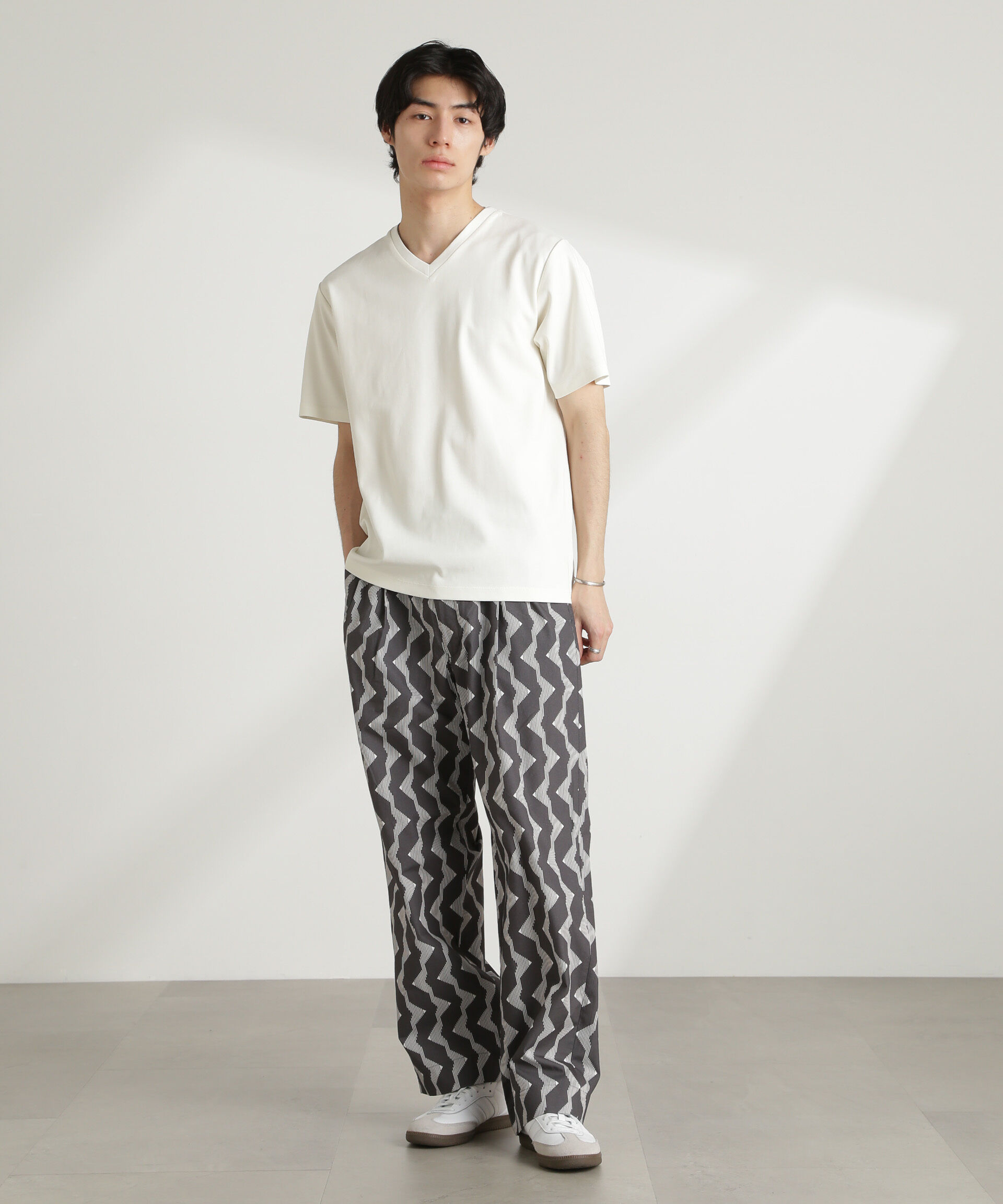 nano･universe「ダブルスムースVネックTシャツ 半袖」|Tシャツ・カットソー|