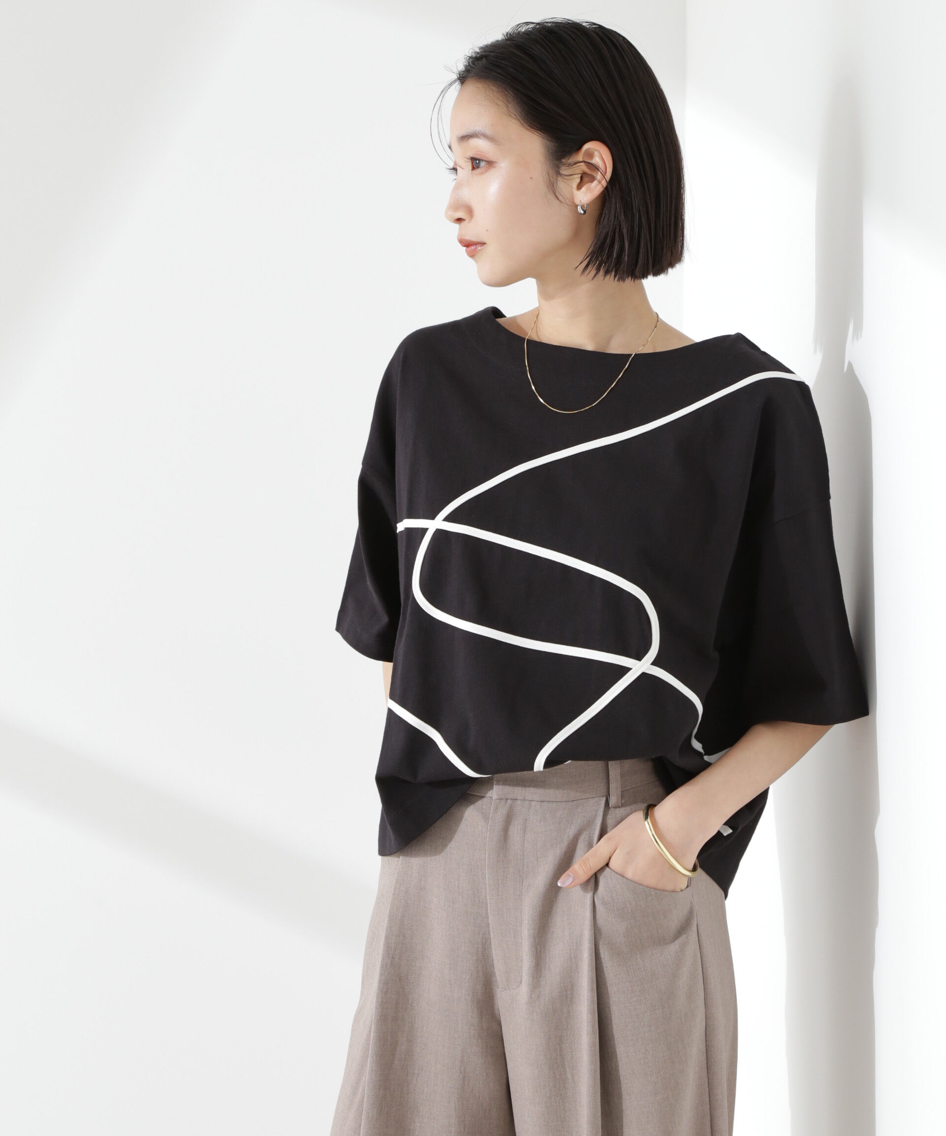 nano･universe「コード刺繍クルーネックカットトップス」|Tシャツ・カットソー|