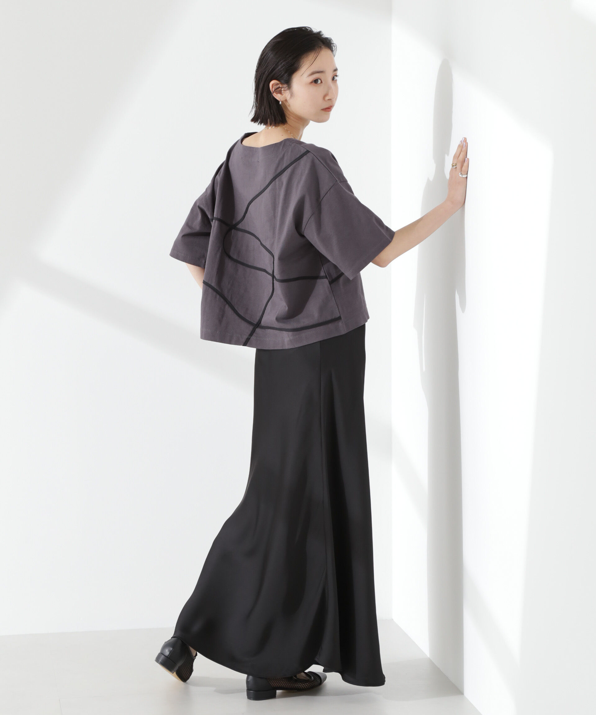 nano･universe「コード刺繍クルーネックカットトップス」|Tシャツ・カットソー|