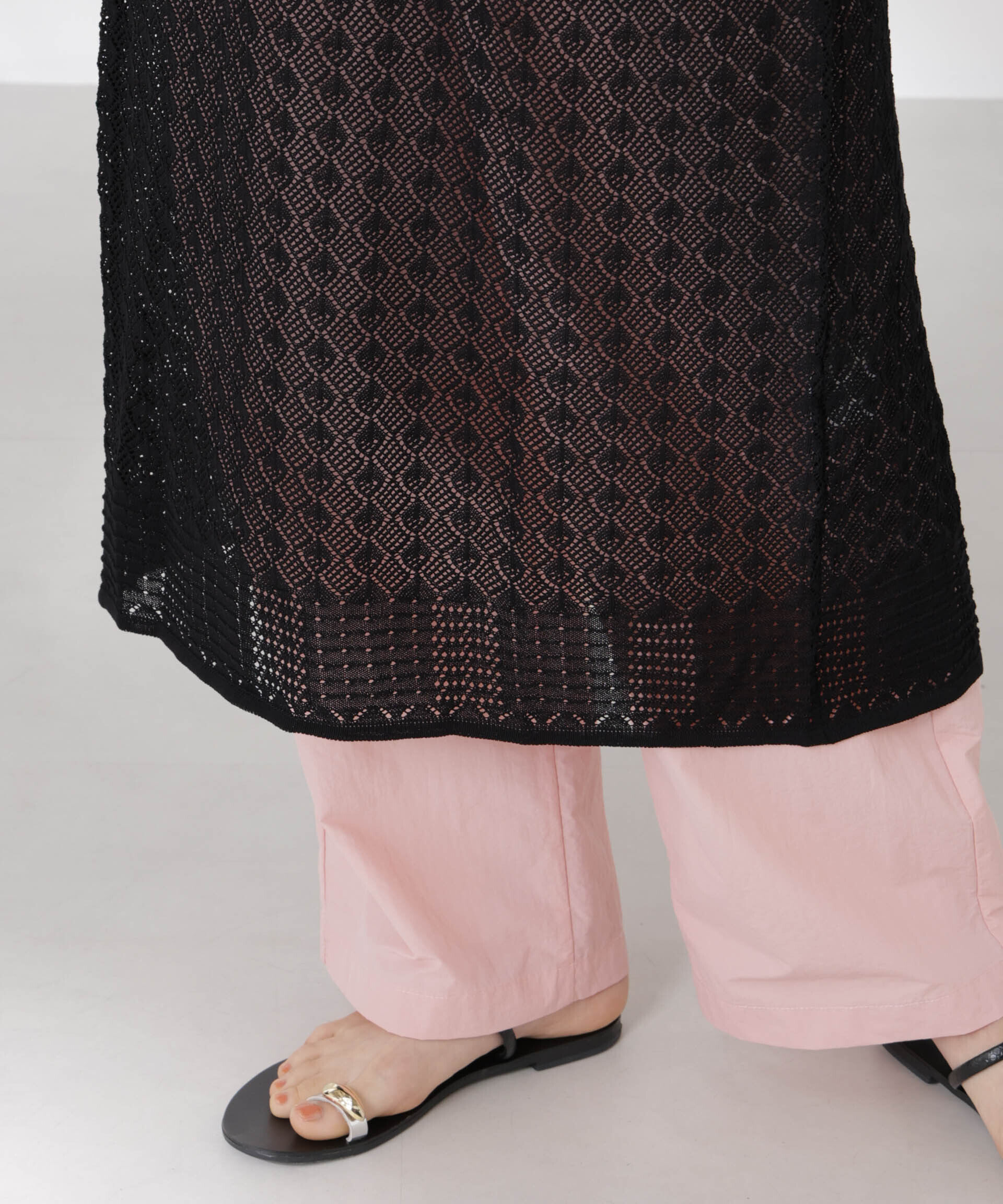 nano･universe「前後2wayダイヤ透かし柄ノースリーブニットワンピース」|ワンピース|