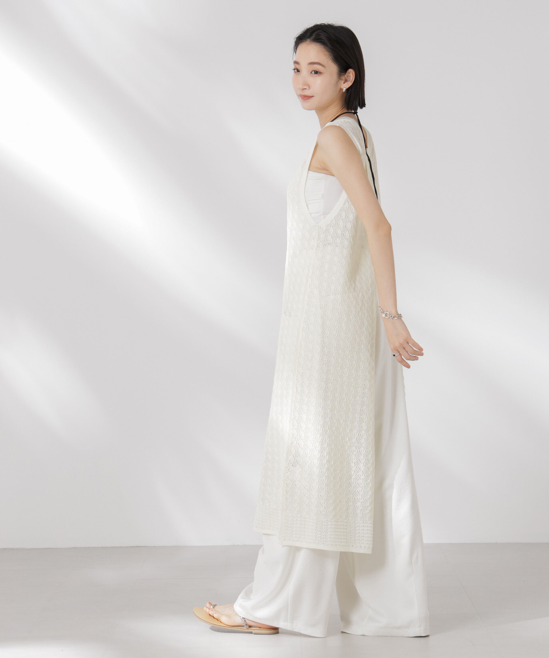 nano･universe「前後2wayダイヤ透かし柄ノースリーブニットワンピース」|ワンピース|