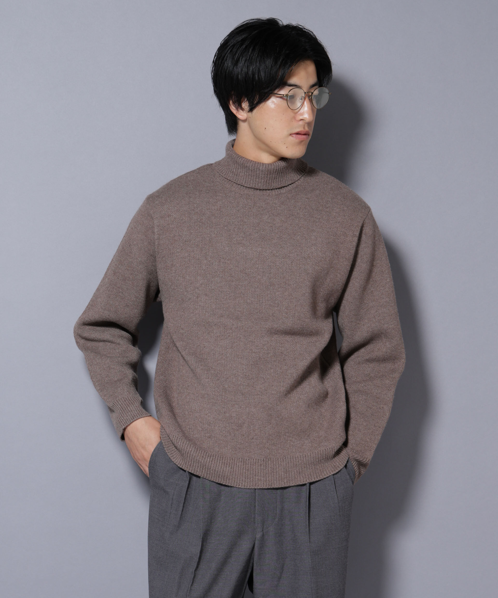 nano･universe「PBTストレッチタートルネックニット」|ニット・セーター|モカ3