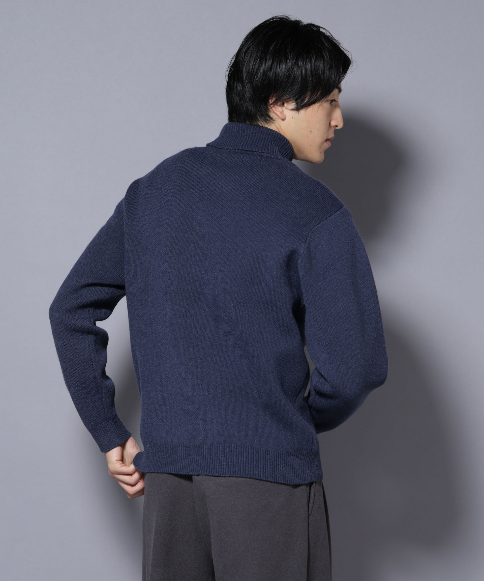 nano･universe「PBTストレッチタートルネックニット」|ニット・セーター|