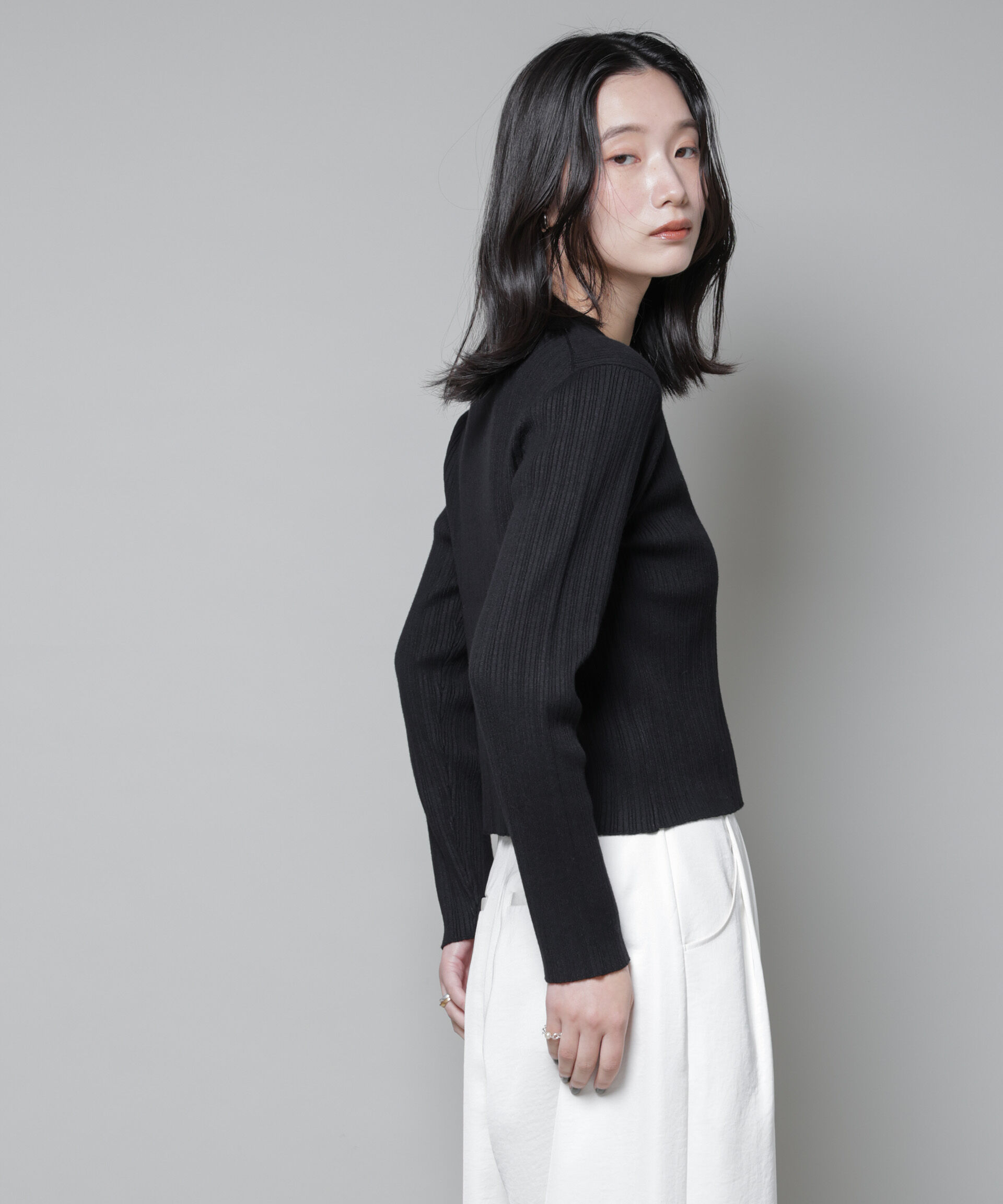 nano･universe「ホホバオイル加工ランダムリブカーディガン」|ニット・セーター|