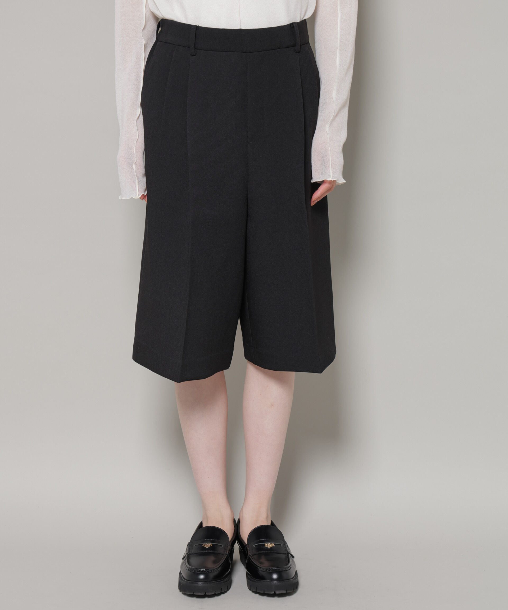 nano･universe「Vネックベスト&times;ハーフパンツ セットアップ」|ワンピース|