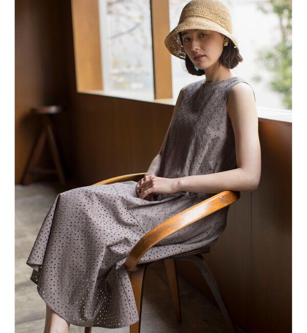 組曲「【WEB限定・新色追加】エンブロイダリーレースノースリーブ ワンピース」|ワンピース|モカグレー系9