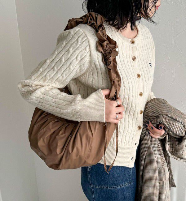 fredy emue「シャーリングクロワッサンショルダーバッグ」|ショルダー・メッセンジャー|ブラウン