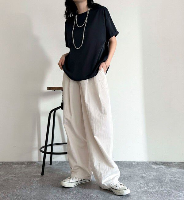 fredy emue「ナイロンギャザータックパンツ」|チノ|