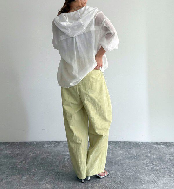 fredy emue「ナイロンギャザータックパンツ」|チノ|