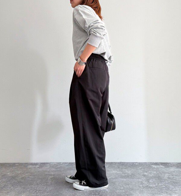 fredy emue「ナイロンギャザータックパンツ」|チノ|