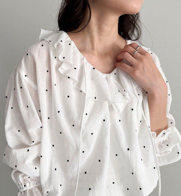 fredy emue「ドット刺繍フリルカラーブラウス」|シャツ・ブラウス|