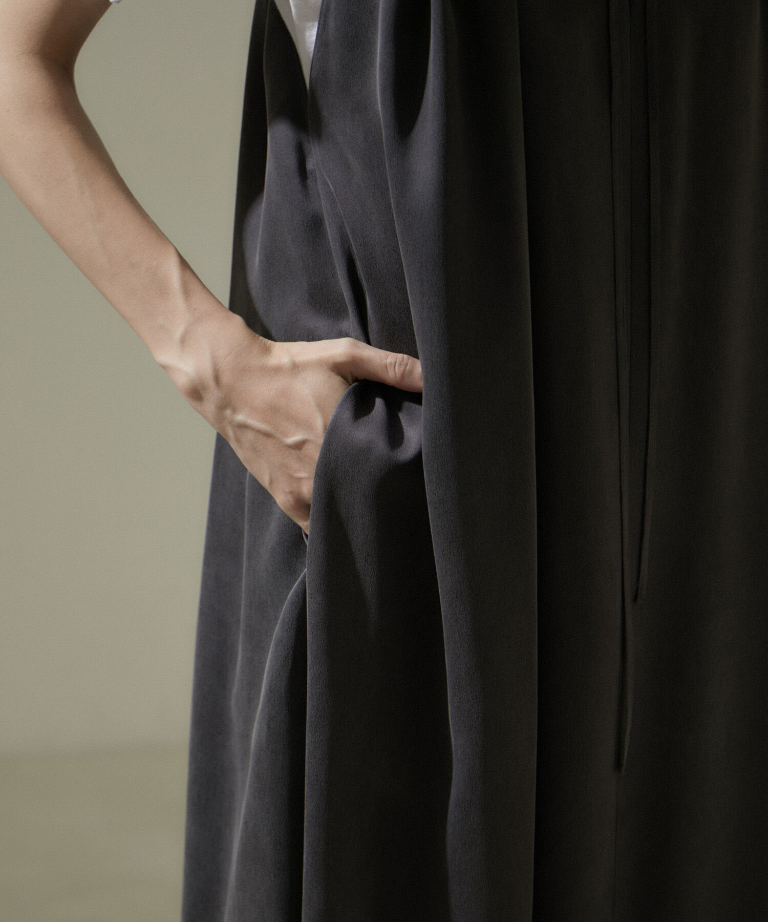 SALON adam et rope'「[24SS]GENTLE SILK2WAYキャミワンピース【セットアップ対応】」|ワンピース|