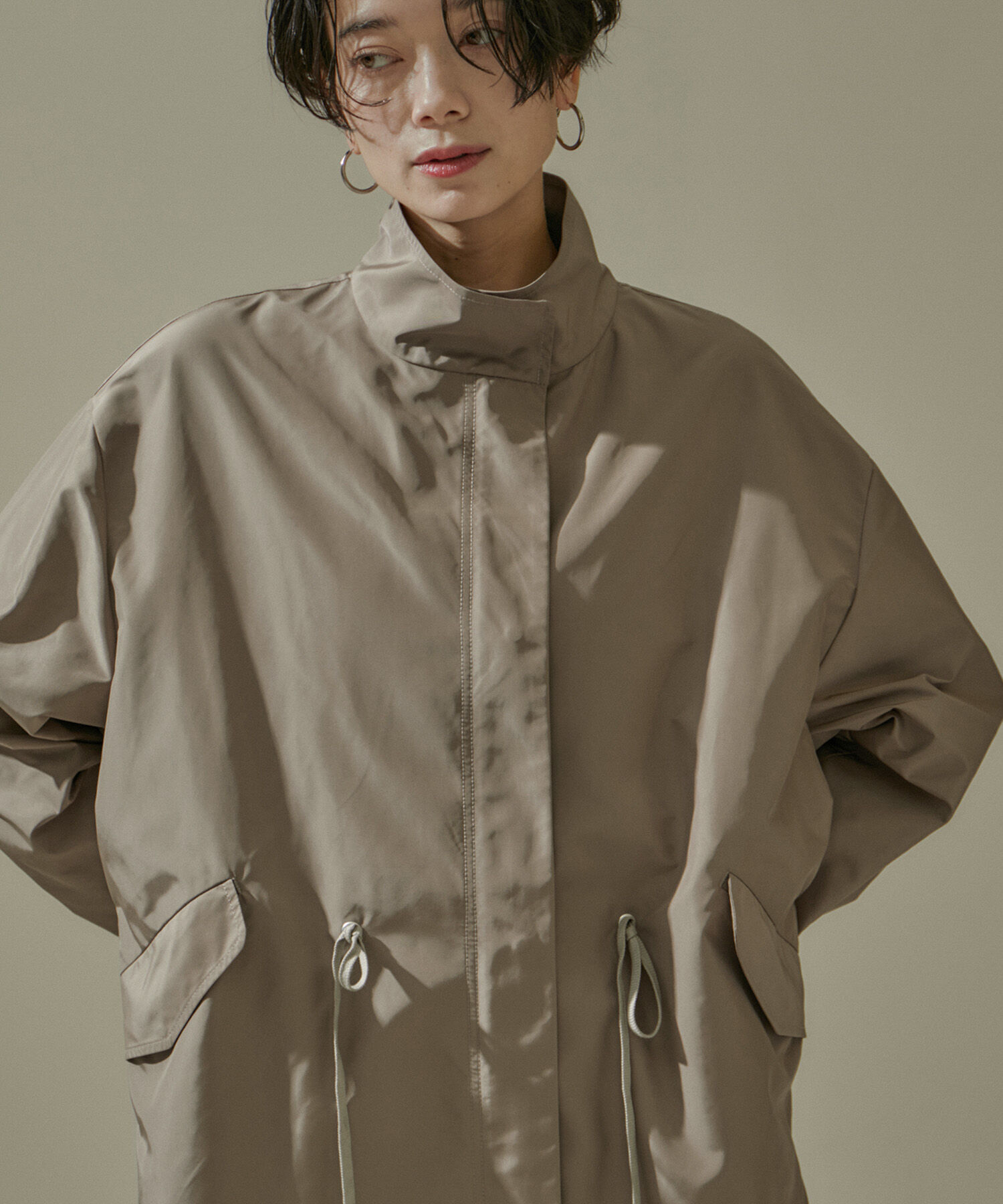 SALON adam et rope'「[24SS]ミリタリースタンドカラーコート/モッズコート【撥水加工・洗える】」|ミリタリージャケット|