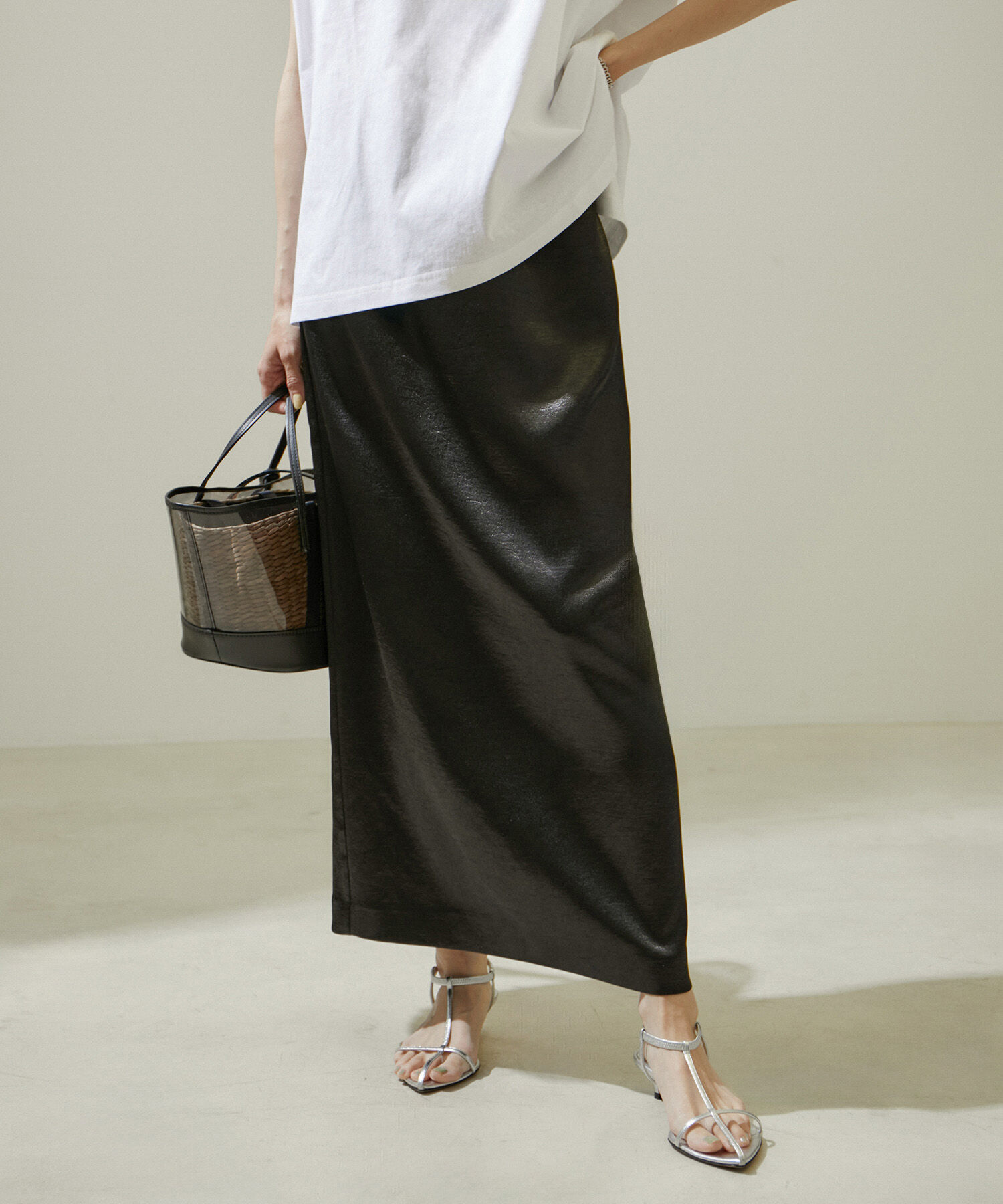 SALON adam et rope'「【追加・サイズ展開あり】シャイニーナロースカート2【洗える】」|スカート|