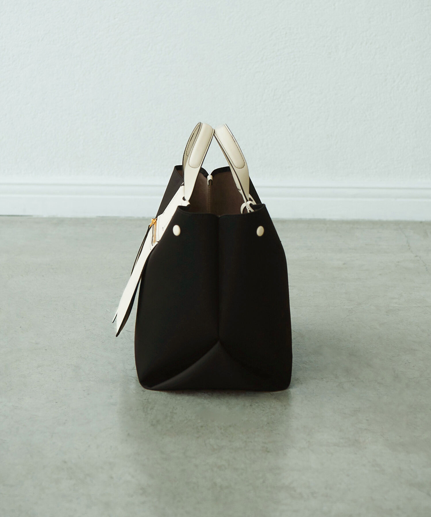 ROPE「【E&rsquo;POR】【A4対応】【撥水/雨の日】D BAG Large」|ハンドバッグ|