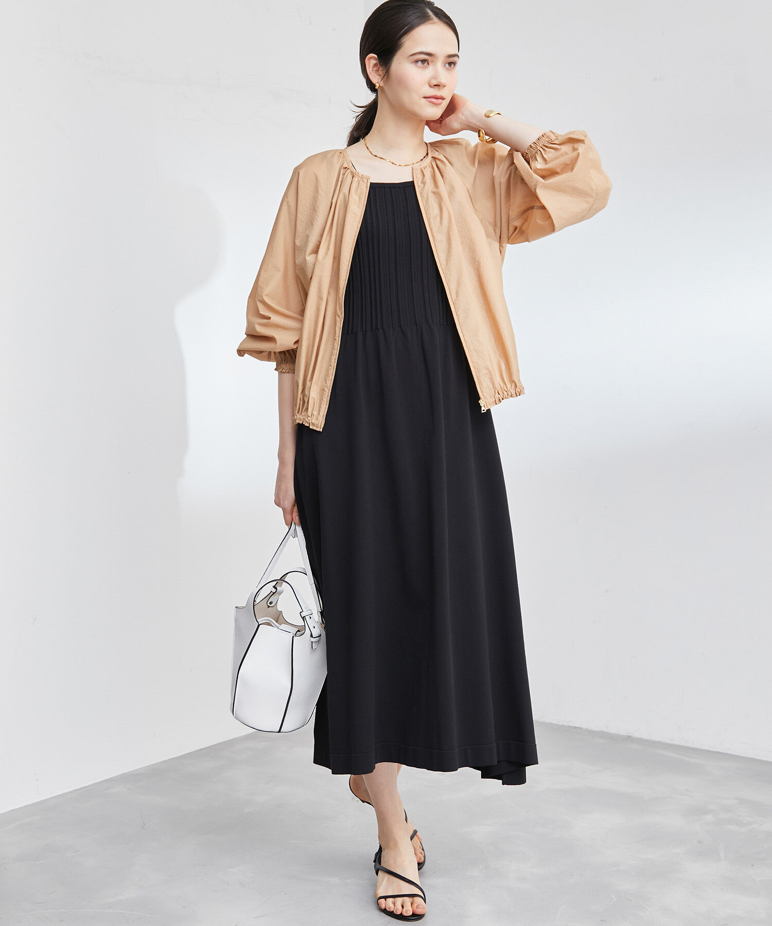 ROPE「コットンタフタギャザーブルゾン」|ブルゾン・スタジャン|