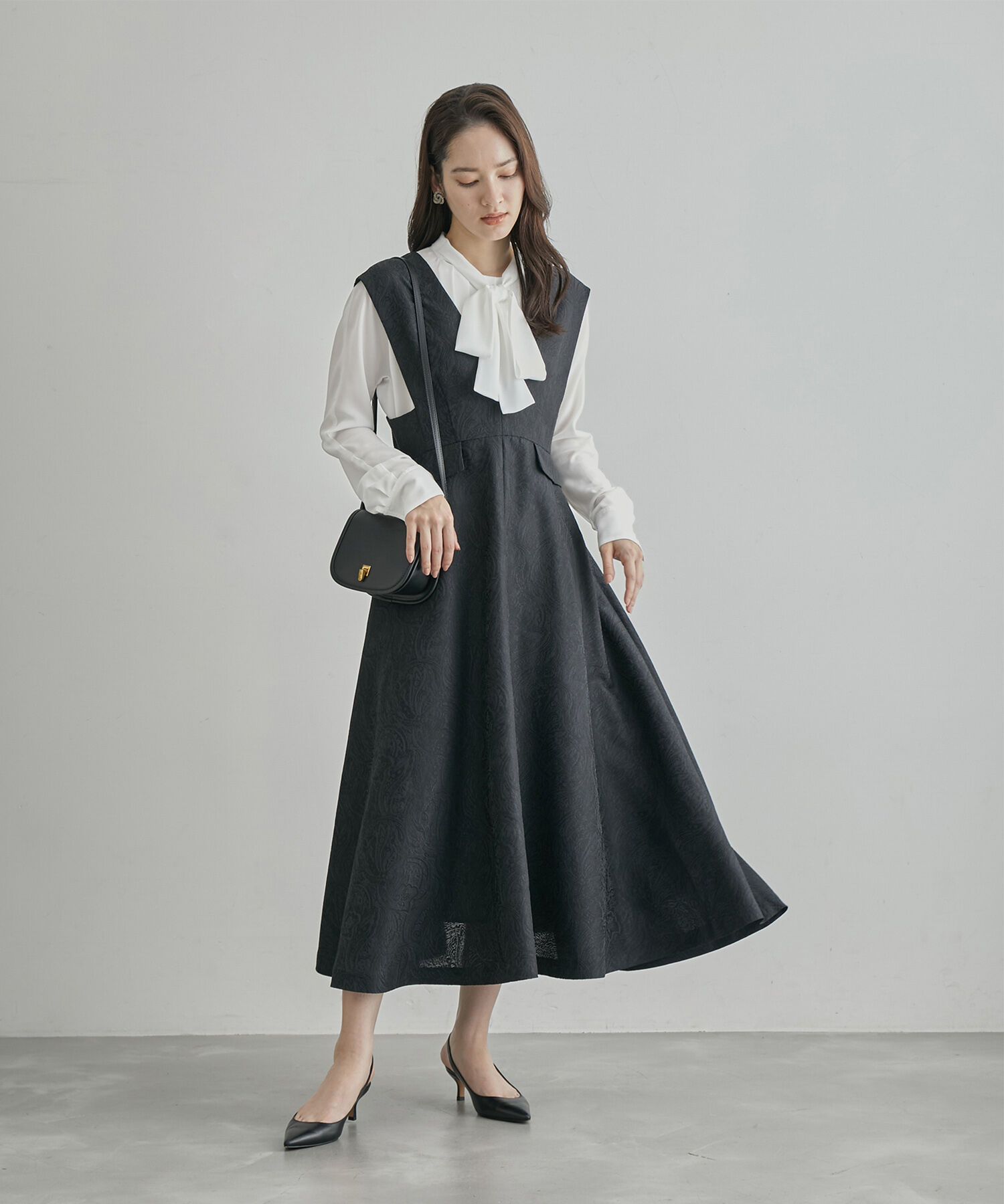 ROPE「プリーツデシンボウタイブラウス」|シャツ・ブラウス|