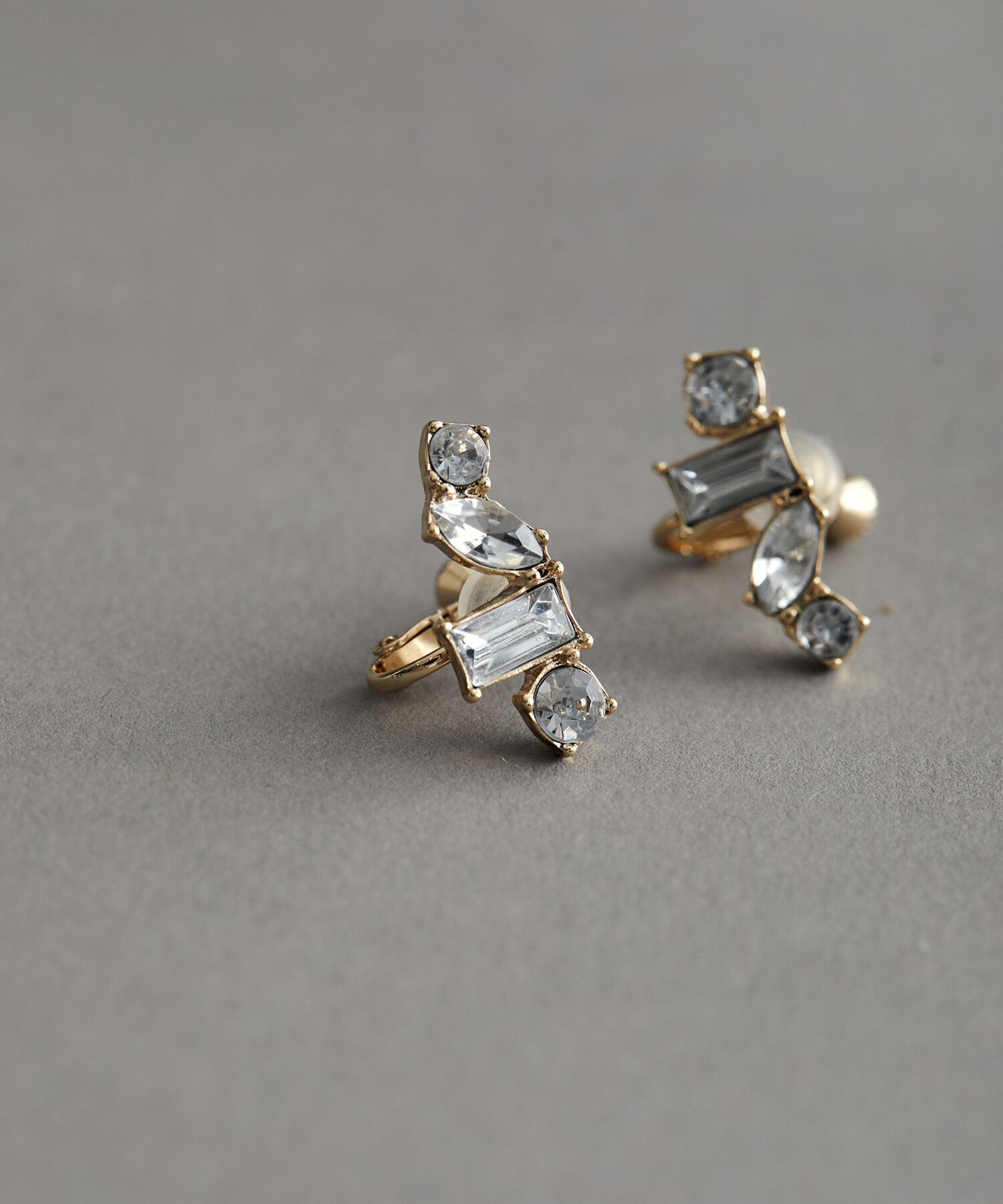 VIS「カラービジュークリップイヤリング」|イヤリング|