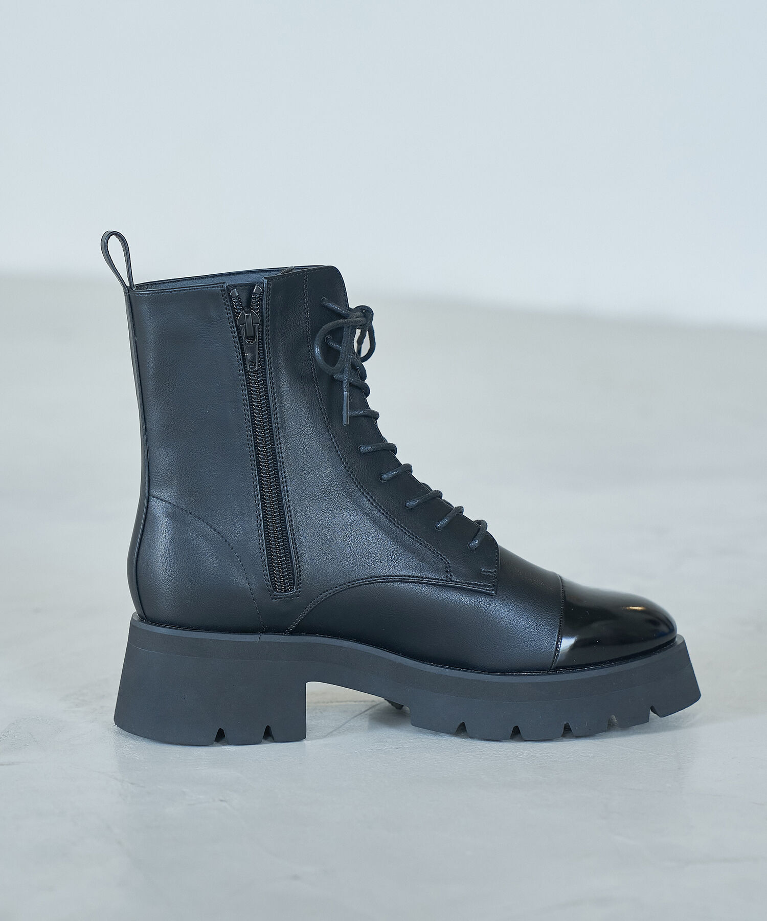 Juze「【軽量】切り替えレースアップブーツ」|その他|