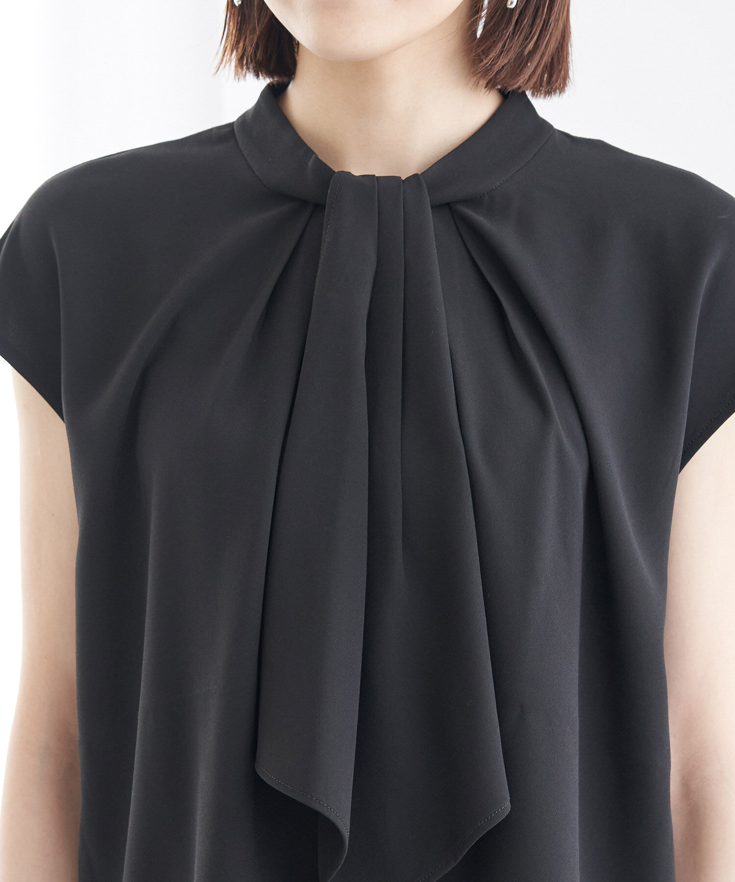 Rope&rsquo;Picnic「【WEB限定カラー:モカ,クリーム】2WAY/ボウタイフレンチスリーブブラウス」|シャツ・ブラウス|