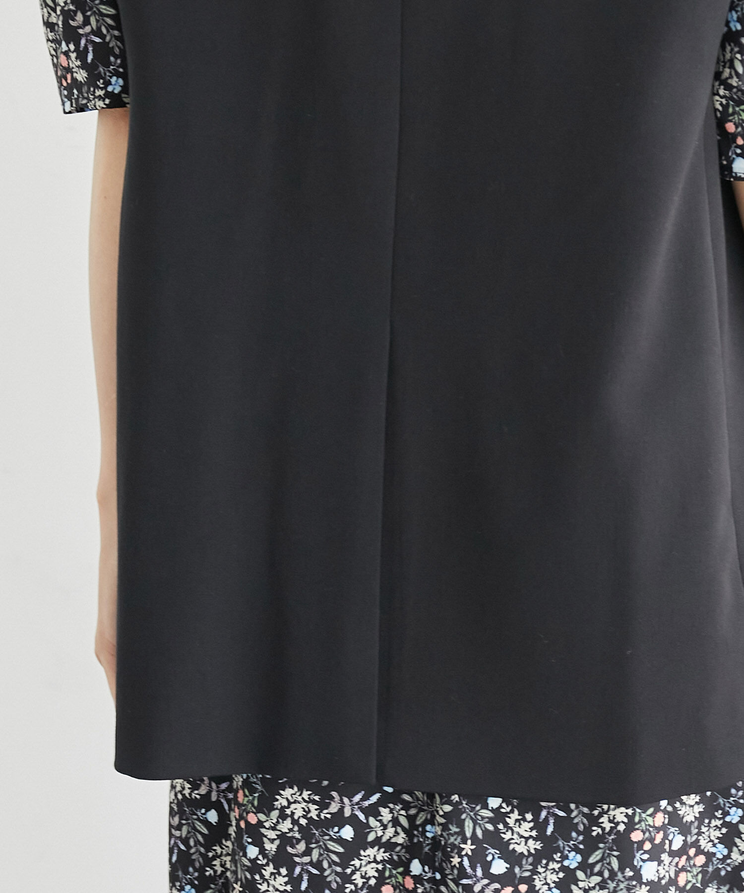 Rope&rsquo;Picnic「【一部店舗限定カラー:ブラック】スリーブレスダブルジャケット　ジレ」|ベスト・ジレ|