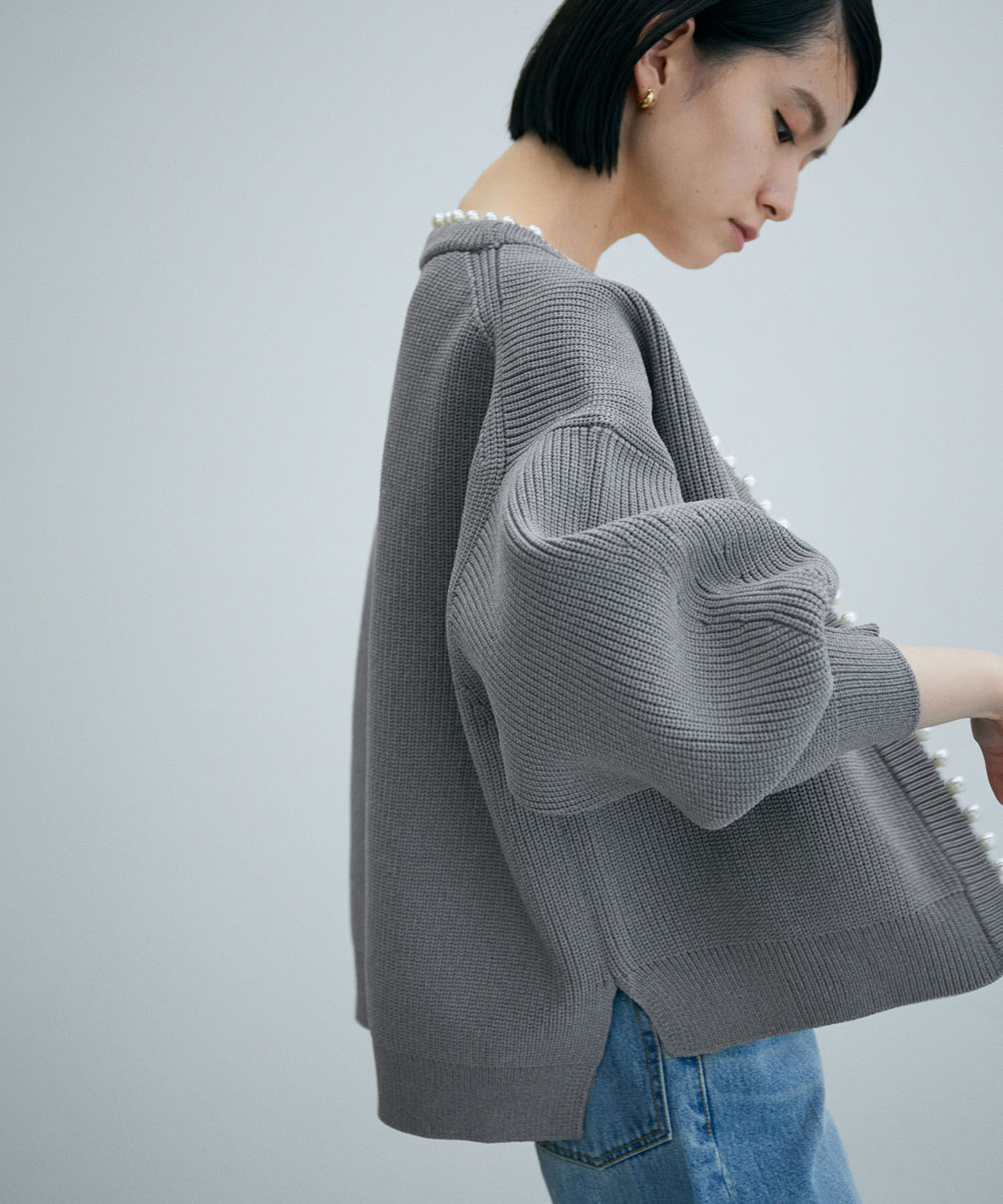 ADAM ET ROPE'「〈追加〉【サステナブル】パール付きカーディガン」|カーディガン|