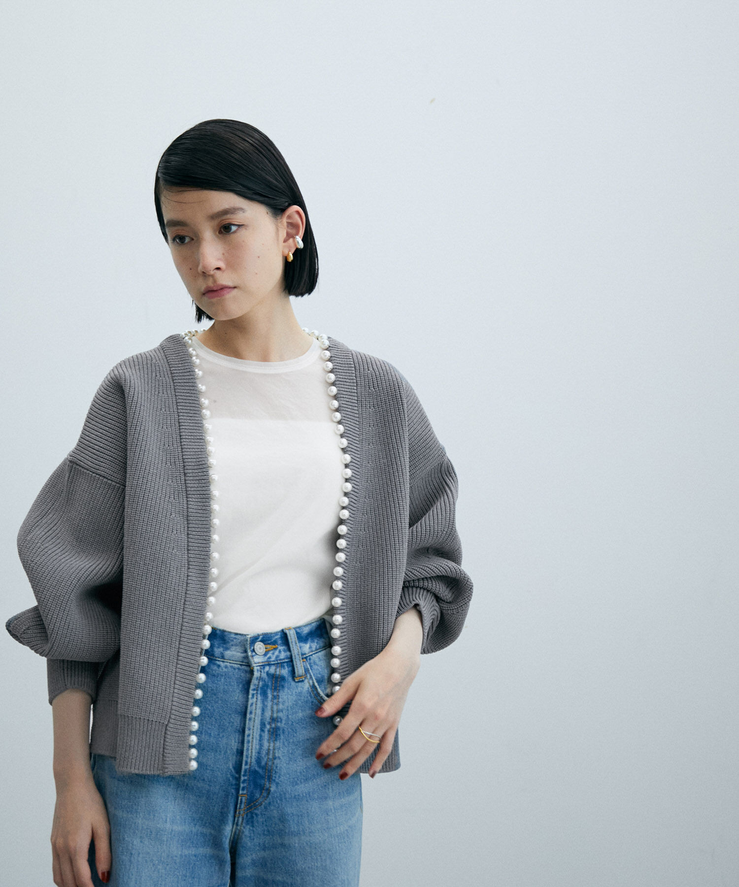 ADAM ET ROPE'「〈追加〉【サステナブル】パール付きカーディガン」|カーディガン|