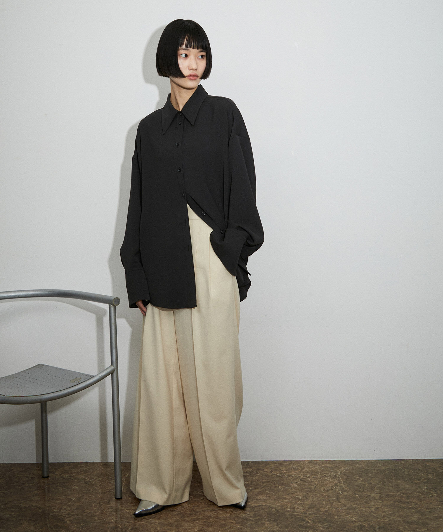 ADAM ET ROPE'「【サステナブル】ドレープオーバーシャツ」|シャツ・ブラウス|