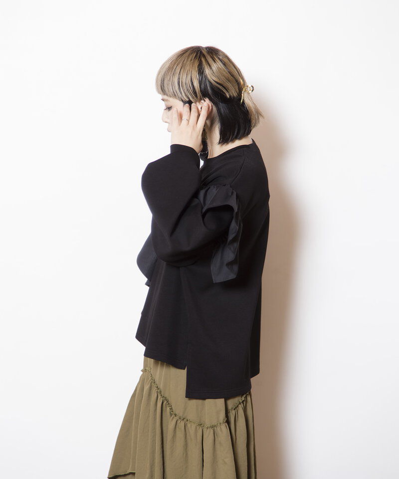  「アシンメトリーフリルプルオーバー」|スウェット・ジャージ|