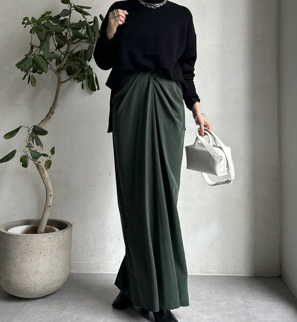  「【WEB限定】モッチリミドルゲージハイネックニット」|ニット・セーター|