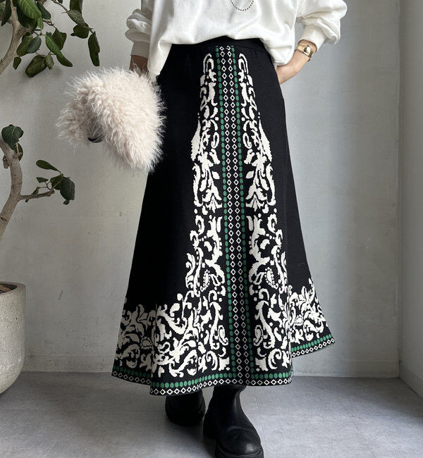  「【WEB限定】ジャガードニットフレアスカート」|スカート|ブラック