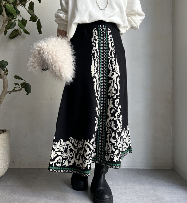  「【WEB限定】ジャガードニットフレアスカート」|スカート|