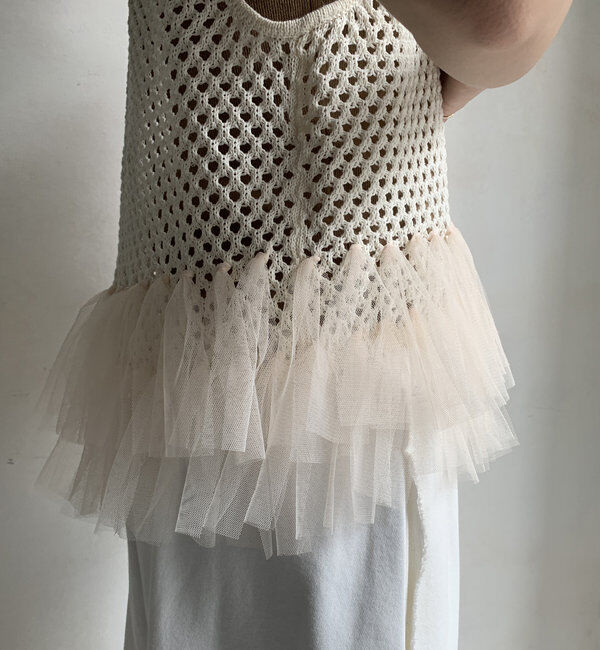  「【WEB限定】裾チュールメッシュニットベスト」|ニット・セーター|