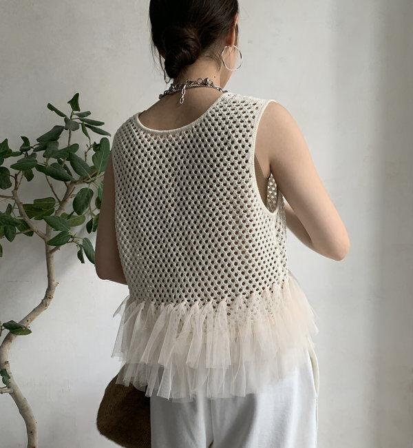  「【WEB限定】裾チュールメッシュニットベスト」|ニット・セーター|