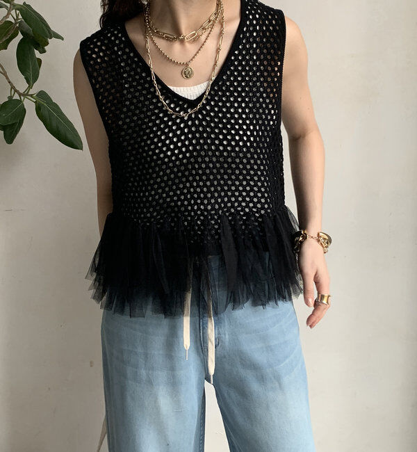  「【WEB限定】裾チュールメッシュニットベスト」|ニット・セーター|