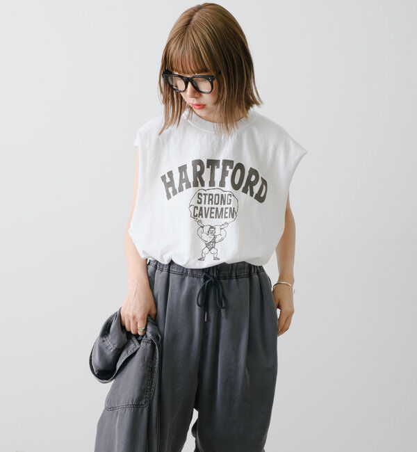  「【WHIMSIC/新色追加】ロゴプリントスリーブレスTシャツ」|キャミソール|