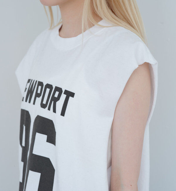  「【WHIMSIC/新色追加】ロゴプリントスリーブレスTシャツ」|キャミソール|