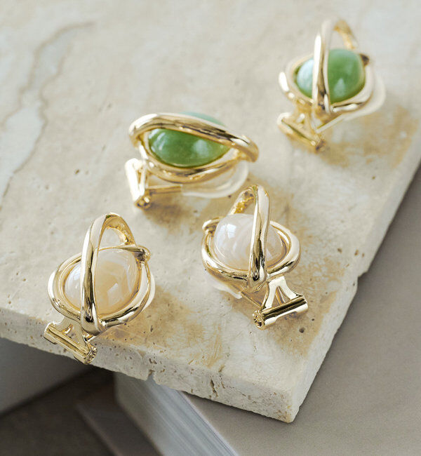  「【GOLDY(ゴールディ)】レイヤードラインイヤリング」|ブローチ・コサージュ|