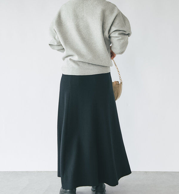  「《ゆったり着心地・体型カバー◎》スウェットライク箔ロゴニット」|ニット・セーター|