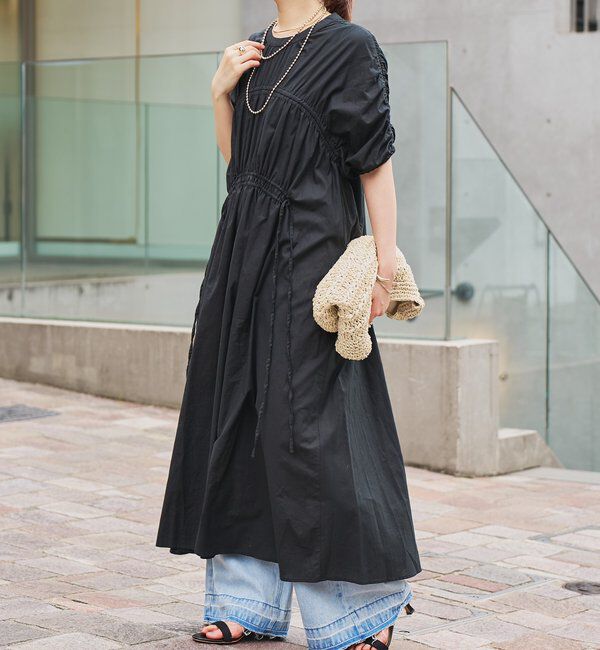  「《着るだけで様になる》シャーリングワンピース」|その他|