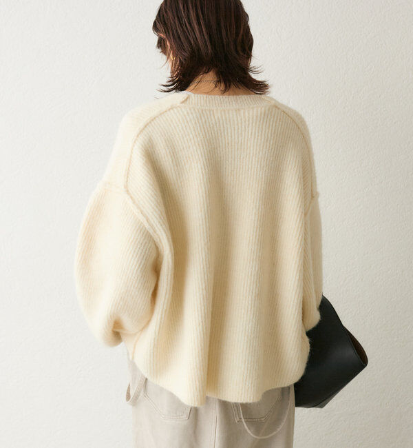 「【ゆったり着やすい】ルーズプランジニット」|ニット・セーター|