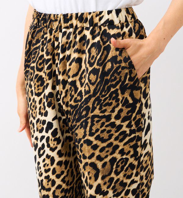  「【存在感◎】アニマルプリントイージーパンツ」|チノ|