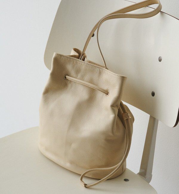  「レザー巾着バケットバッグ」|ショルダー・メッセンジャー|ベージュ