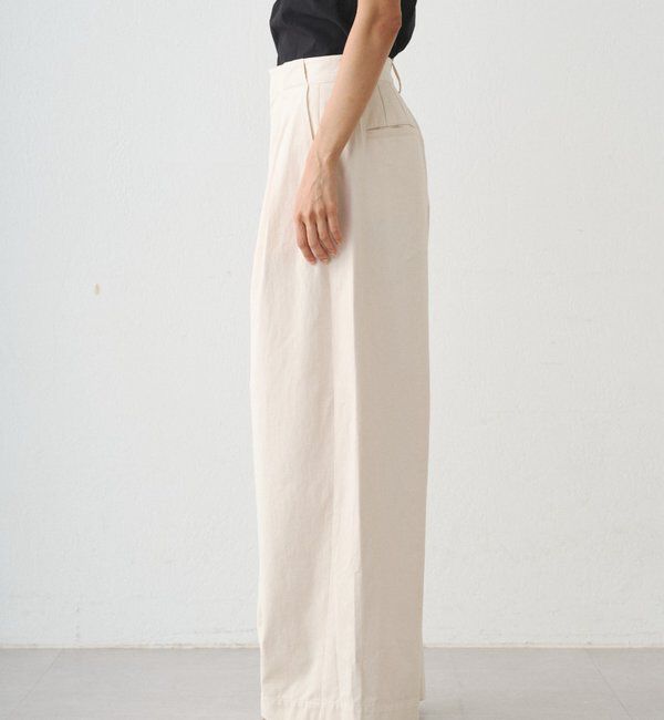  「チノベルトタックパンツ」|チノ|