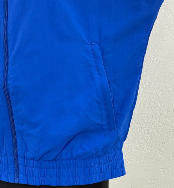  「adidas ラインナイロンジャケット」|ベスト・ジレ|
