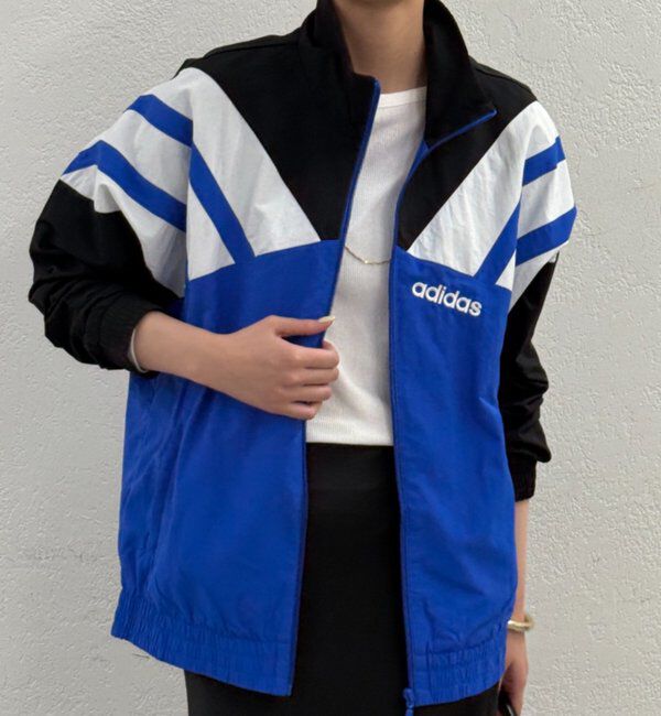  「adidas ラインナイロンジャケット」|ベスト・ジレ|