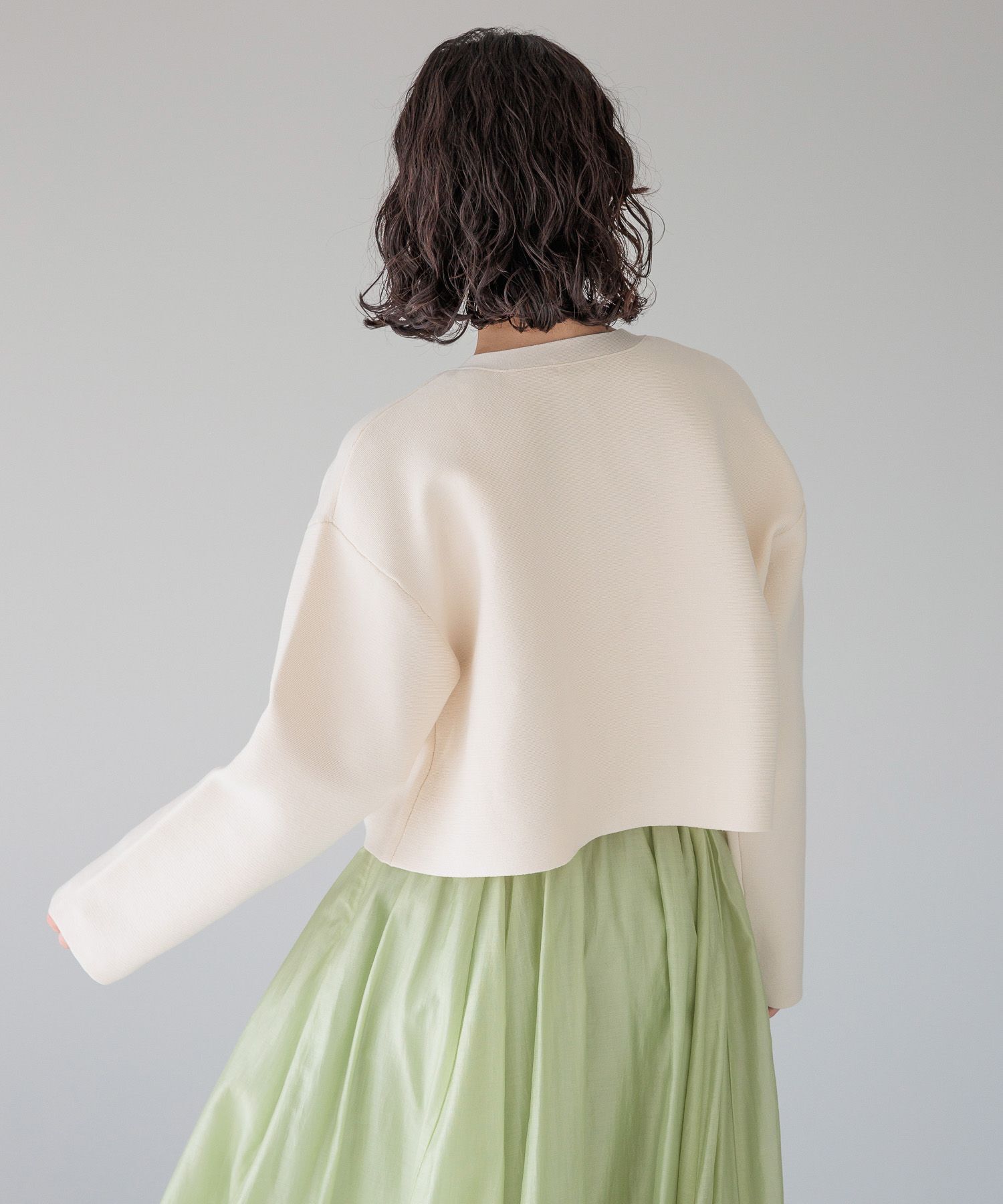 A part by 「スポンディッシュキンボタンクルーカーディガン」|ニット・セーター|